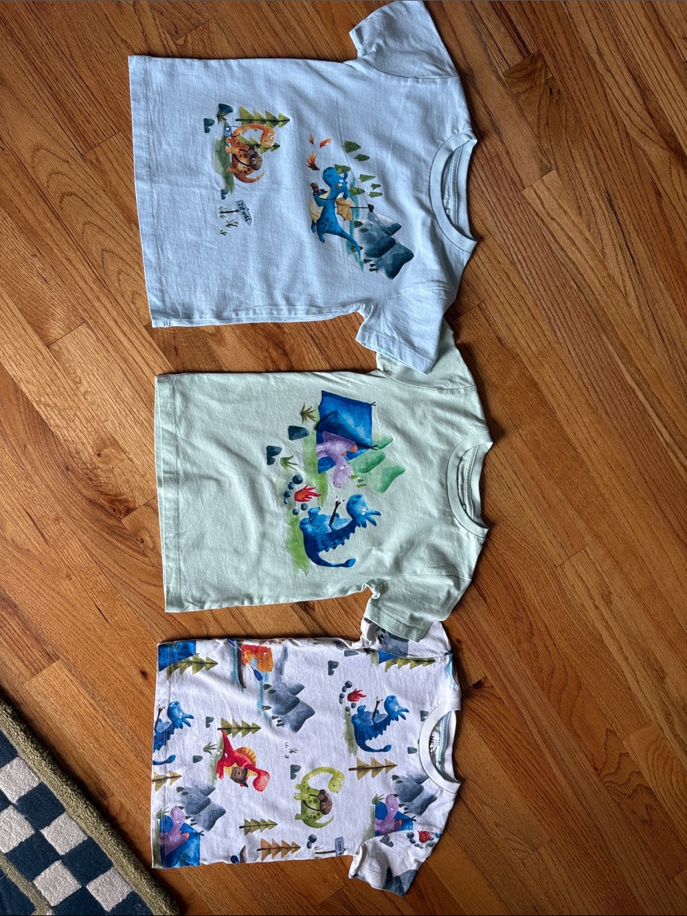 next Boys Short Sleeve Dino Tees in White, Light Green, Multi Size 4/5